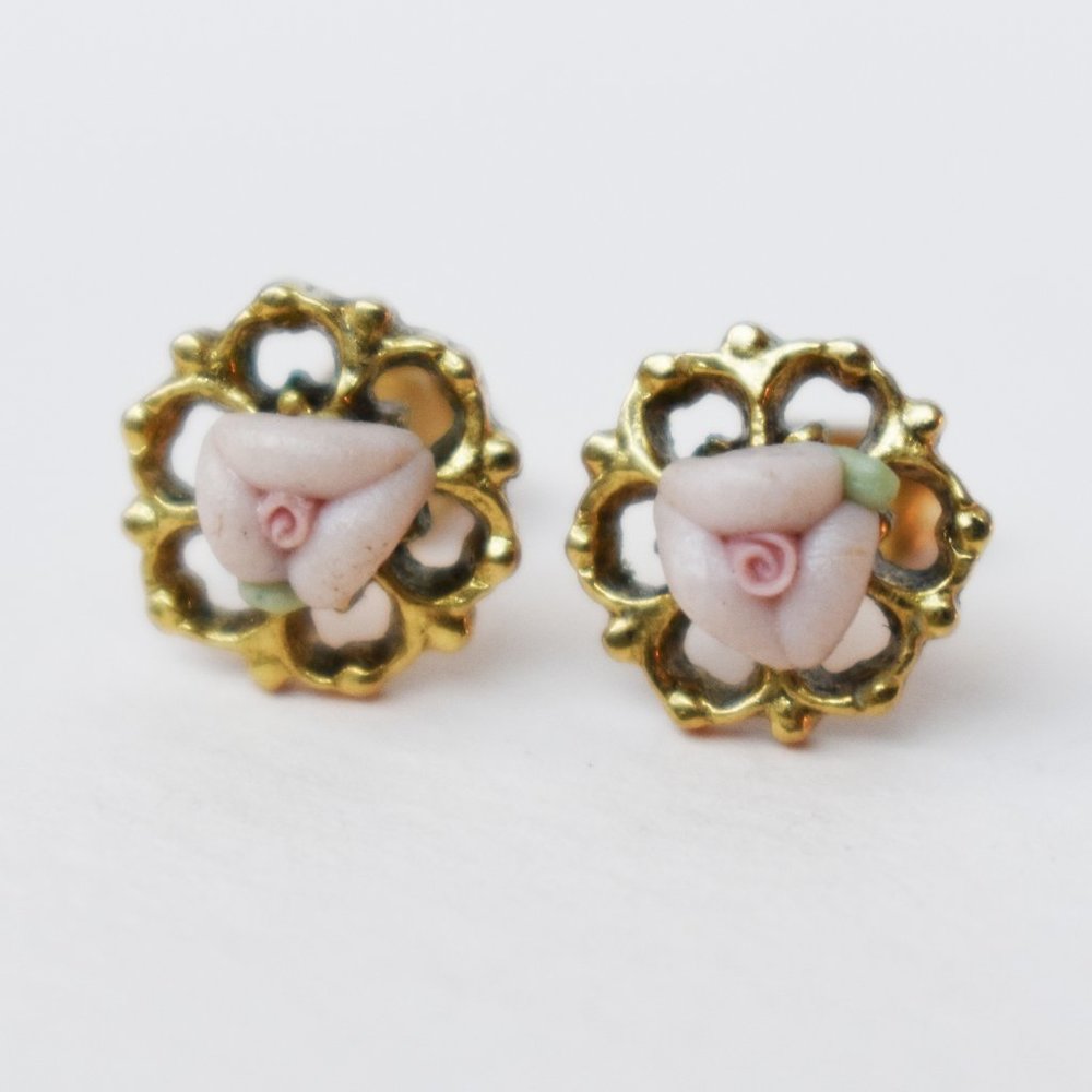 Pink rose stud earrings, little clay flower studs, floral cottagecore earrings